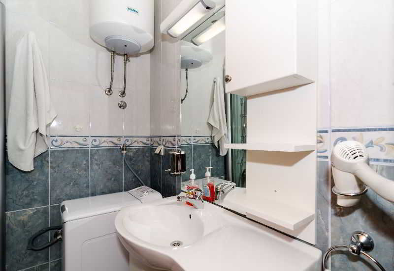 Guest House Kalauz Дубровник Екстериор снимка