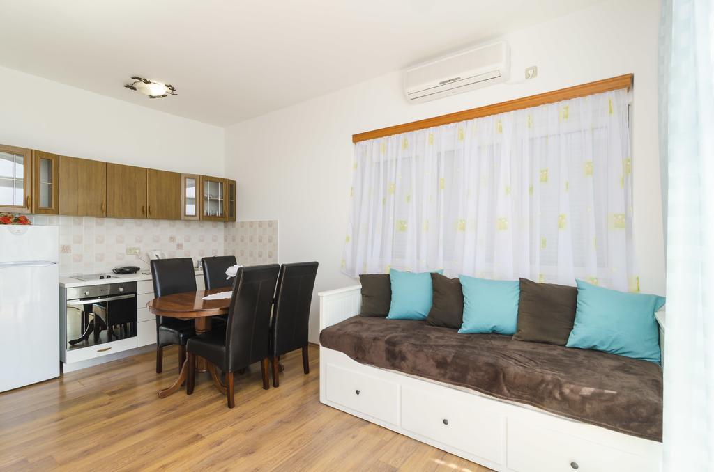 Guest House Kalauz Дубровник Екстериор снимка