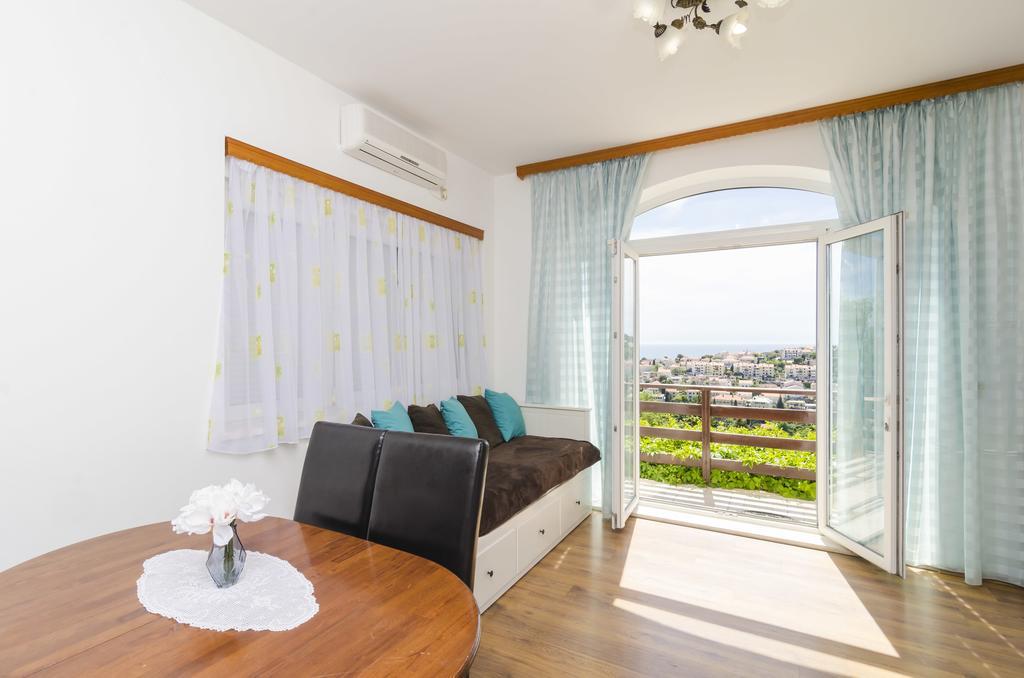 Guest House Kalauz Дубровник Екстериор снимка