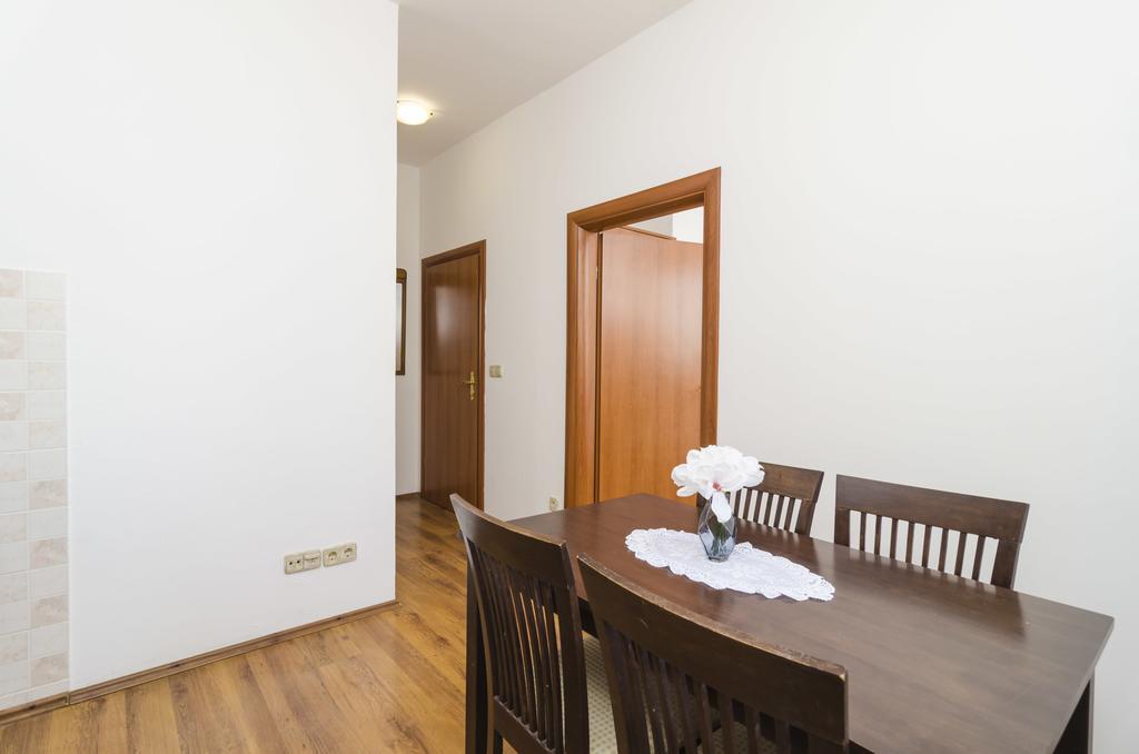 Guest House Kalauz Дубровник Екстериор снимка