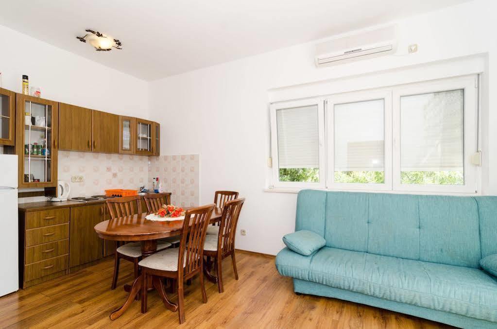 Guest House Kalauz Дубровник Екстериор снимка